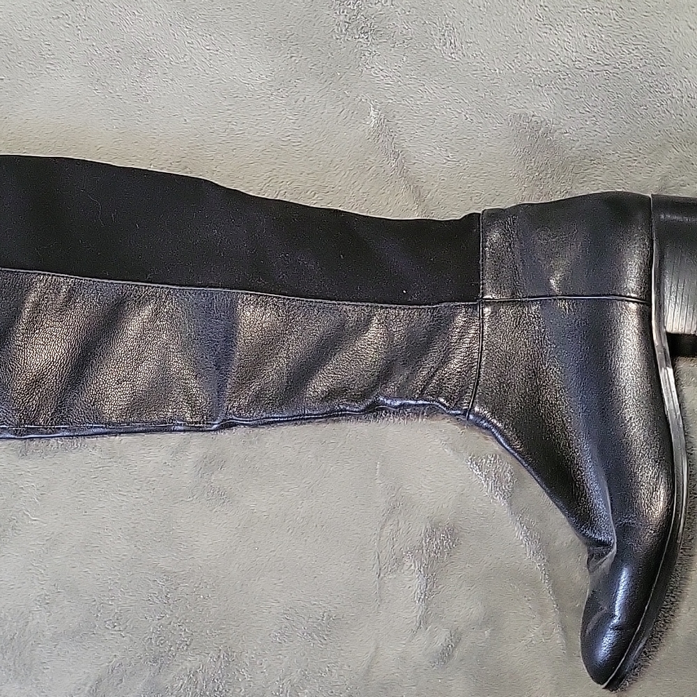 Michael Kors size 9 knee boots